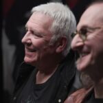Geddy Lee and Alex Lifeson discuss the band’s history and upcoming RUSH tour with journalist Geoff Edgers at the Rock and Roll Hall of Fame (dated Sunday October 5th 2025). 
 
RUSH are hitting select cities to celebrate 50-something years with you. Sign up now for the Artist Presale thru this Thursday, October 9th@ 11:59pm ET:
https://livemu.sc/rush, tags: die auf - Youtube